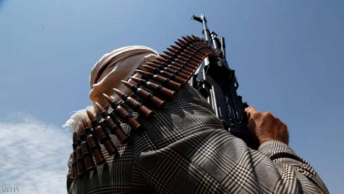 ضابط مخابرات سابق يكشف دعم قطر للحوثيين لضرب السعودية