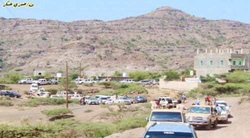 بـمـوكـب جنائزي مهيب.. حالمين تشيع جثمان شهيد الواجب العسكري هـائـل الـحـشـري