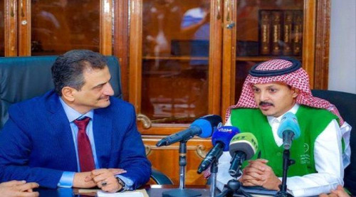محافظ عدن يناقش آليات تنفيذ مشاريع البرنامج السعودي بالعاصمة