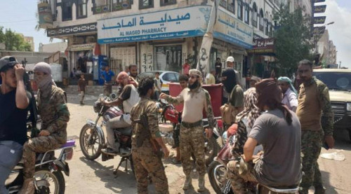 عدن.. حملة جديدة على الدراجات النارية المتجولة في شوارع المنصورة