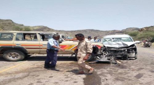 إصابة 8 اشخاص بحادث مروري بردفان