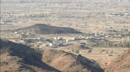 الحوثيون يسيطرون على مواقع استراتيجية مطلة على معسكر "ماس" بمأرب