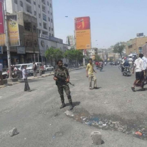 اشتباكات عنيفة بين فصائل الإخوان بتعز(تفاصيل)