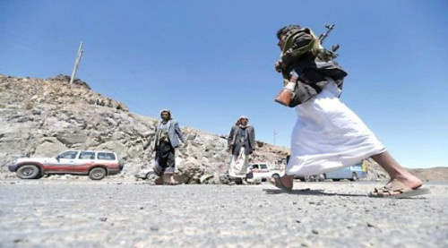 وكالة فرنسية تحذر من سقوط مأرب وتقول ان الحوثيون يحاصرون المدينة من 3 جهات