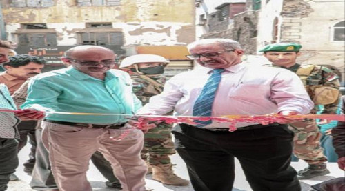 الجعدي يفتتح معرضا تشكيليا احتفاء بالذكرى الـ 57 لثورة 14اكتوبر