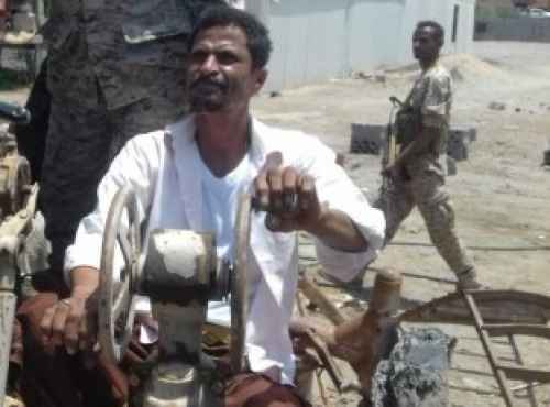 اشتباكات مسلحة غرب عدن تودي بحياة شقيق شيخ مشائخ العقارب