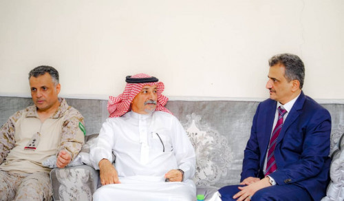 المحافظ لملس يلتقي قائد قوات التحالف العربي بالعاصمة عدن