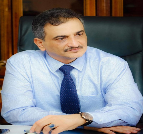 قائد المنطقة العسكرية الرابعة يوجه رسالة شكر وعرفان لمحافظ عدن