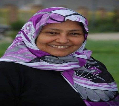 محافظ عدن يُعزّي في وفاة الإعلامية القديرة الدكتورة نجيبة حداد