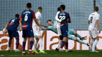 هزيمة مفاجئة لريال مدريد ومصير زيدان على المحك