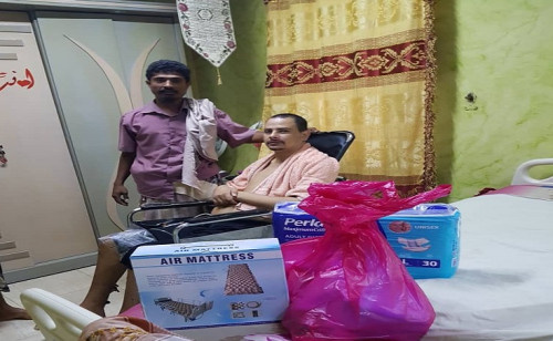 بتوجيهات من الرئيس الزُبيدي.. دائرة الشهداء والجرحى توزع مستلزمات طبية للجرحى المقعدين ذوي الهمم