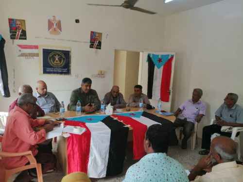 هيثم يناقش مع تنفيذية انتقالي دارسعد أولويات العمل القادم والشراكة مع السلطة المحلية بالمديرية