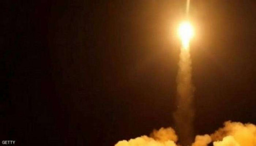 ملیشیا الحوثي تستهدف مدينة مأرب بصاروخ بالیستي