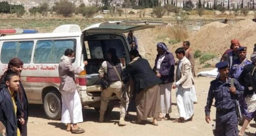 الحوثيون يجبرون ممثلي جاليات أفريقية على تبرئتهم من احتراق مئات المهاجرين