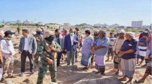 الخُبجي يتقدم مشييعي جثمان اللواء قاسم يحيى قاسم