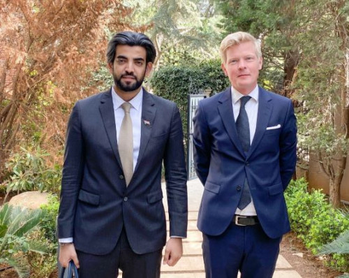 الممثل الخاص للرئيس الزُبيدي يلتقي رئيس بعثة الاتحاد الأوروبي