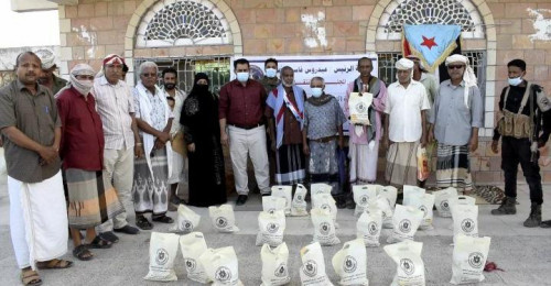 انتقالي لحج يدشن توزيع مكرمة الرئيس الزُبيدي الرمضانية