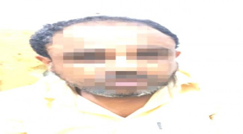 عدن.. القبض على رجل ينتحل صفة شرطي بالشيخ عثمان