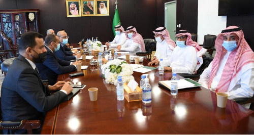 الوفد التفاوضي للمجلس الانتقالي يلتقي سفير خادم الحرمين الشريفين لدى اليمن