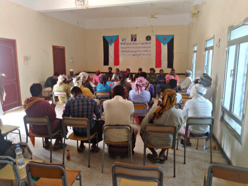انتقالي سقطرى ينظم ورشة عمل حول إرساء قواعد السلام والمحبة ونبذ العنف والصراعات بين أوساط المجتمع