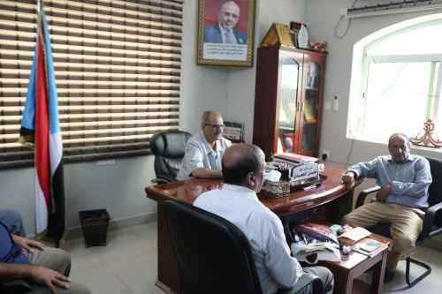 نائب أمين عام الانتقالي يناقش مع الهيئة التنفيذية لمنسقية الانتقالي القضايا ذات الصلة بجامعة عدن وكلياتها