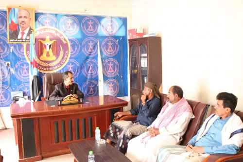 انتقالي حضرموت يناقش مع شخصيات من قبيلة نهد تفعيل الكيانات الاجتماعية الممثلة للمحافظة