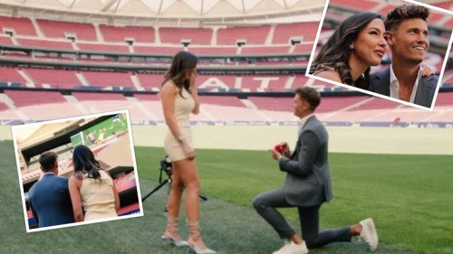 نجم أتلتيكو مدريد يفاجئ صديقته ويطلب يدها للزواج على أرضية الملعب بطريقة رومانسية