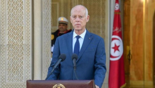 رئيس تونس: لن نترك البلاد "لعبة في يد الإخوان"