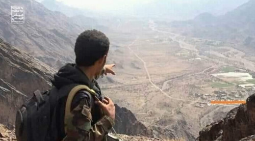 الحوثيين يسيطرون على سلسلة جبلية في شبوة