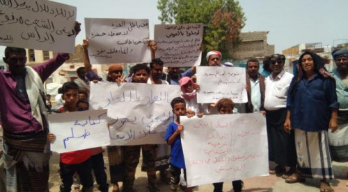 تظاهرة حاشدة في زنجبار تنديداً بسياسة التجويع وغلاء الأسعار وتدهور الأوضاع