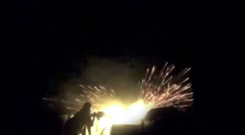 إخماد مصادر نيران حوثية استهدفت مناطق سكنية جنوبي الحديدة