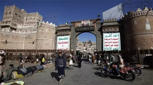 الحوثي يحول صنعاء إلى قاعدة عمليات لتنظيمي القاعدة وداعش