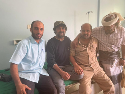 الرئيس القائد عيدروس الزُبيدي يوجه بعلاج القائد أبو همام  في داخل الوطن أو خارجه