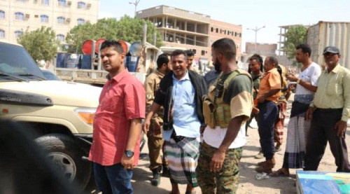 مدير عام الشيخ عثمان يشرف على حملة إزالة البناء العشوائي في الممدارة