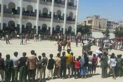 مليشيا الحوثي تستهدف 80 ألف من خريجي الثانوية لتجنديهم في صفوفها