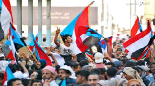المستشار الإعلامي للرئيس الزُبيدي يدعو أبناء الجنوب إلى التكاتف ورص الصفوف
