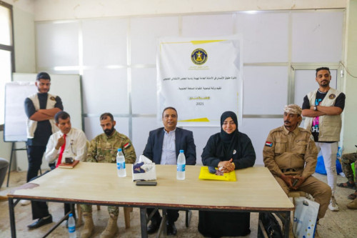 دائرة حقوق الإنسان بالانتقالي تدشن ورشة توعوية لأفراد ومنتسبي القطاع الثامن حزام أمني بالشيخ عثمان
