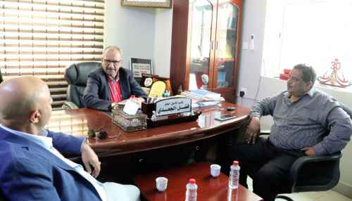 الجعدي يلتقي رئيس الجالية الجنوبية بولاية لويزيانا الأمريكية