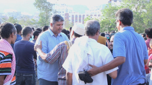 هيثم يتقدم مشييعي جثمان المربي الفاضل الأستاذ محمد ناصر إلى مثواه الأخير بكريتر