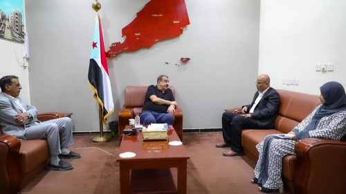 القائم بأعمال رئيس المجلس الانتقالي يلتقي مدير عام محطة الحسوة الكهروحرارية