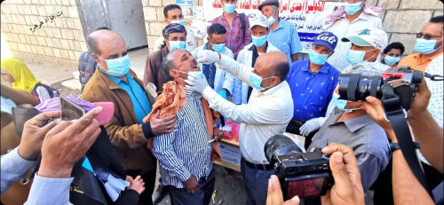 مدير عام الحصين يدشن حملة التحصين ضد الكوليرا بمركز عاصمة المديرية