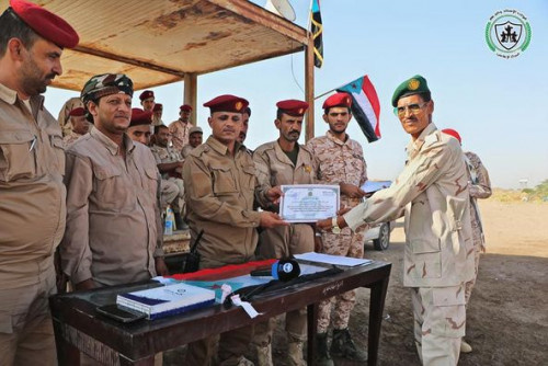 تخرج دفعة جديدة من اللواء السابع دعم وإسناد