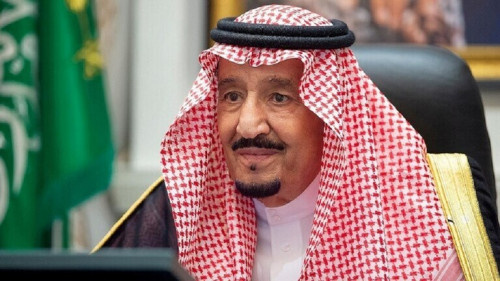 العاهل السعودي يوجه رسائل إلى زعماء الخليج