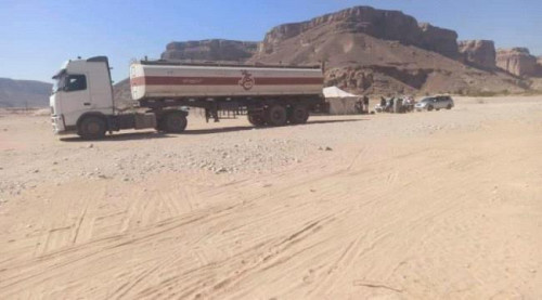 باستثناء وقود الخدمات.. النقاط الشعبية بحضرموت تواصل منع تصدير النفط