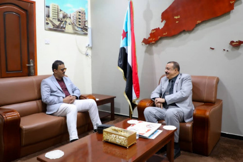 اللواء بن بريك يؤكد تأييد الانتقالي للتحركات الشعبية لأبناء حضرموت لانتزاع حقوقهم المشروعة