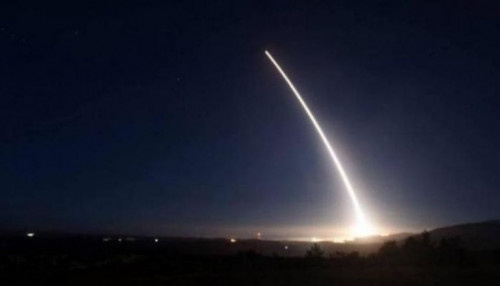 التحالف يُدمر صاروخا بالستيا أطلقه الحوثيين باتجاه خميس مشيط جنوب السعودية