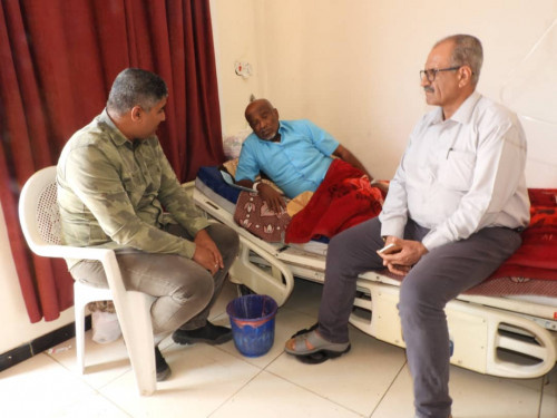 الجعدي يطمئن على صحة رئيس النقابة العامة لعمال البلدية والإسكان