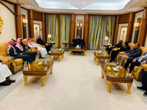 الرئيس الزُبيدي: المهرة بوابة الجنوب الشرقية وستظل محل اهتمام خاص من قيادة المجلس