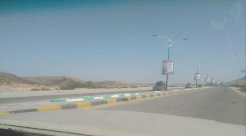 مليشيات الحوثي تقطع طريق بيحان عتق خشية تقدم ألوية العمالقة