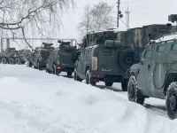 كازاخستان.. تحذير دولي من "عنف القوات الأجنبية" ضد المدنيين